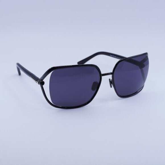 Tom Ford Goldie FT1092 01A Sunglasses Black Square Frame, Smoke Lenses main image 8